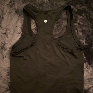 Lululemon black essential tank top size 4